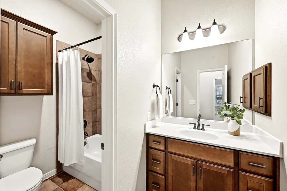 8701 Escarpment Boulevard #103 Austin, TX 78749