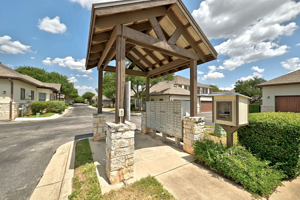 8701 Escarpment Boulevard #103 Austin, TX 78749