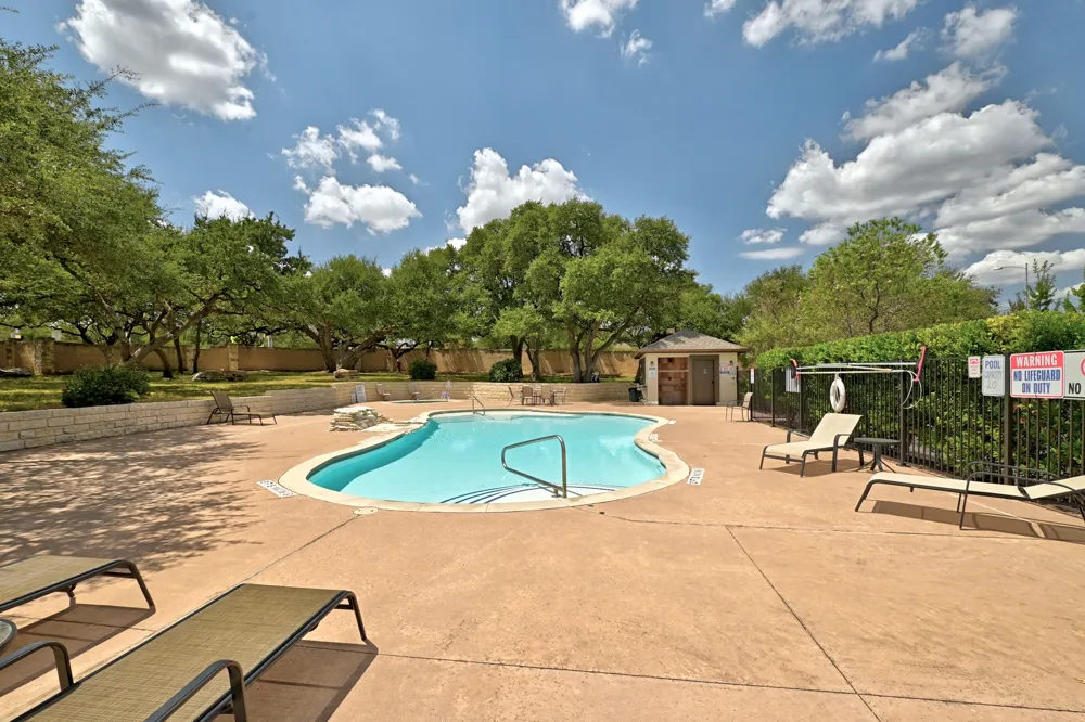 8701 Escarpment Boulevard #103 Austin, TX 78749
