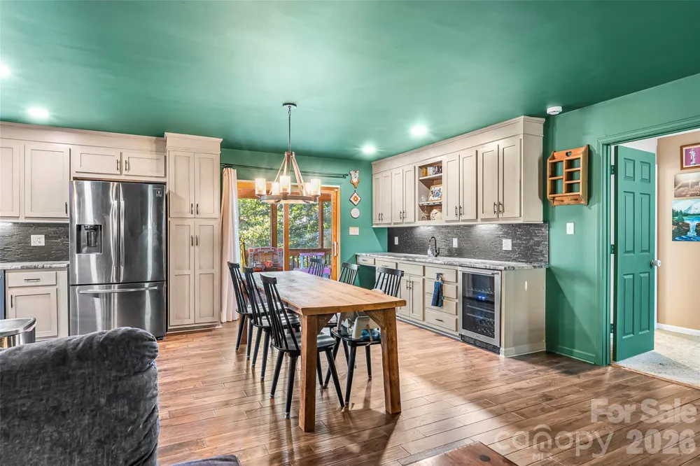 5468 Valley Run Street Hickory, NC 28601