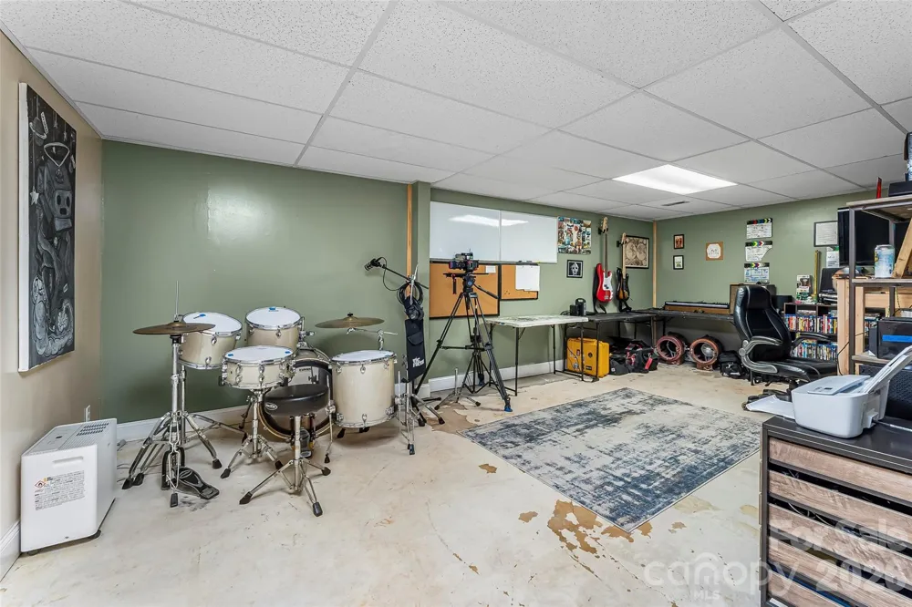 5468 Valley Run Street Hickory, NC 28601
