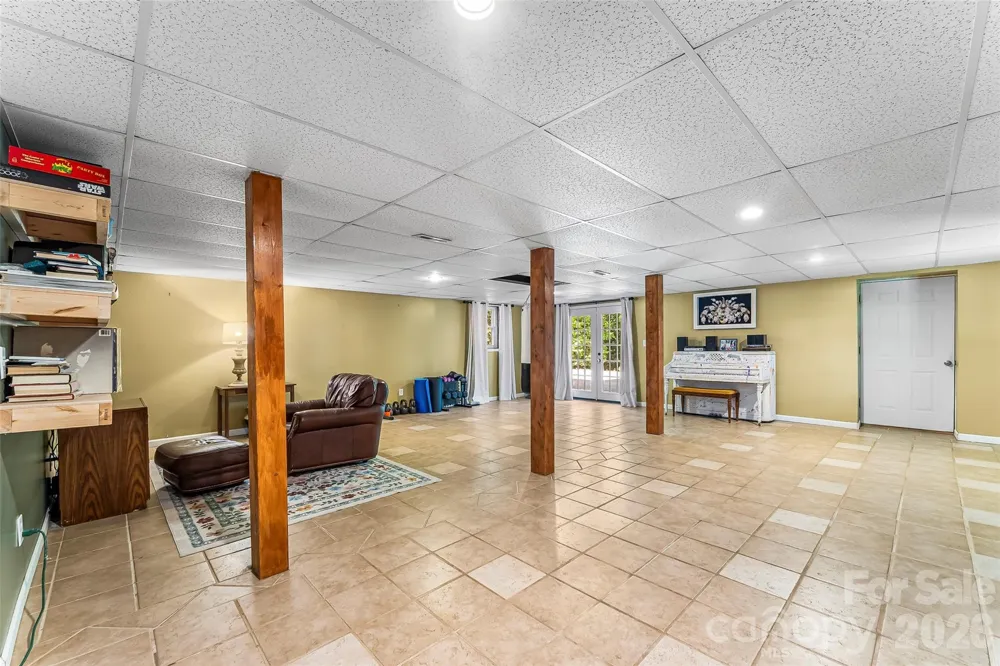 5468 Valley Run Street Hickory, NC 28601