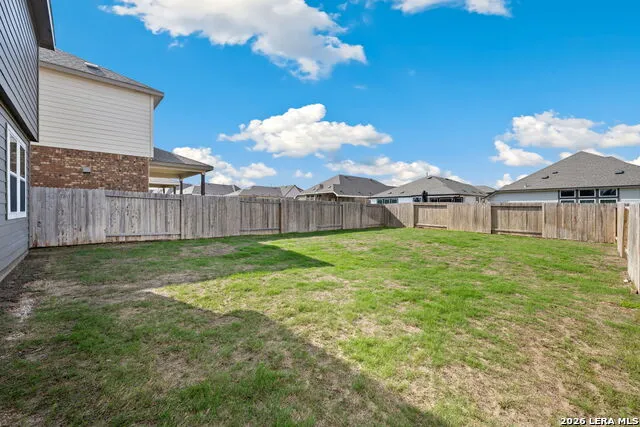 2038 FLAMETREE AVE New Braunfels, TX 78132