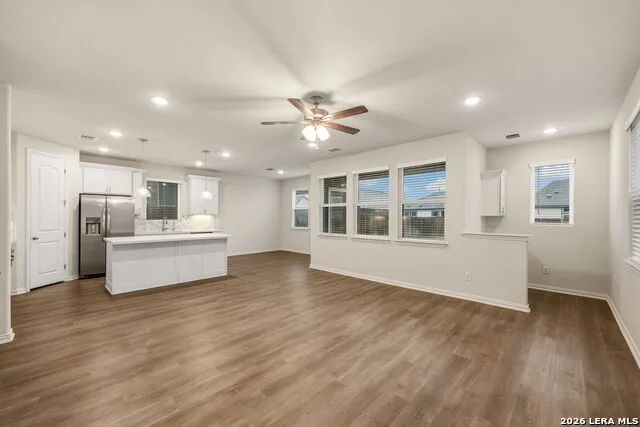 2038 FLAMETREE AVE New Braunfels, TX 78132