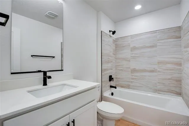 22604 E 6th Place Aurora, CO 80018