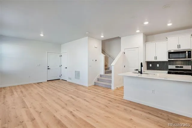 22604 E 6th Place Aurora, CO 80018