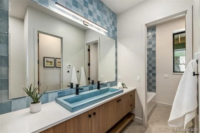 680 Lakeview Circle Silverthorne, CO 80498