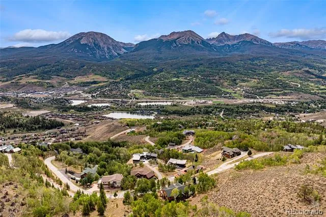 680 Lakeview Circle Silverthorne, CO 80498