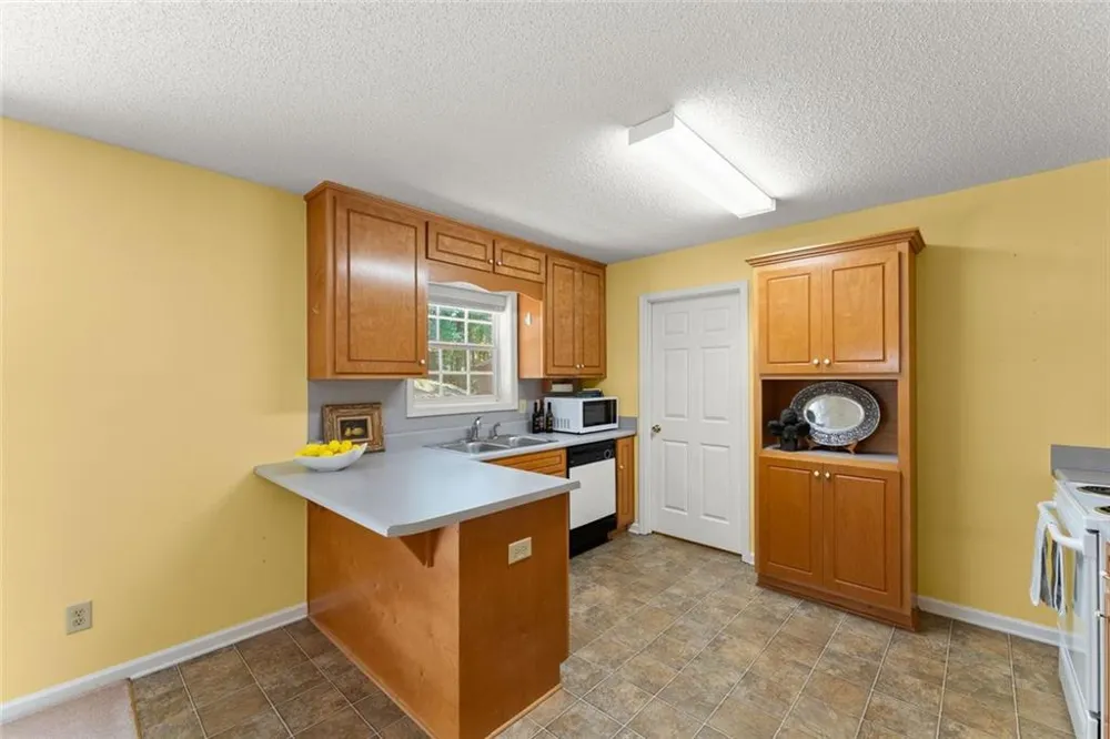 3027 Dawsonville Highway Gainesville, GA 30506