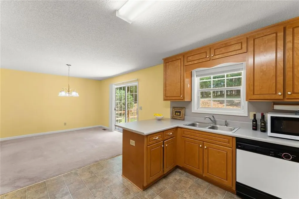 3027 Dawsonville Highway Gainesville, GA 30506