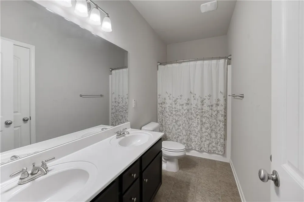 5216 Apple Grove Road Buford, GA 30519