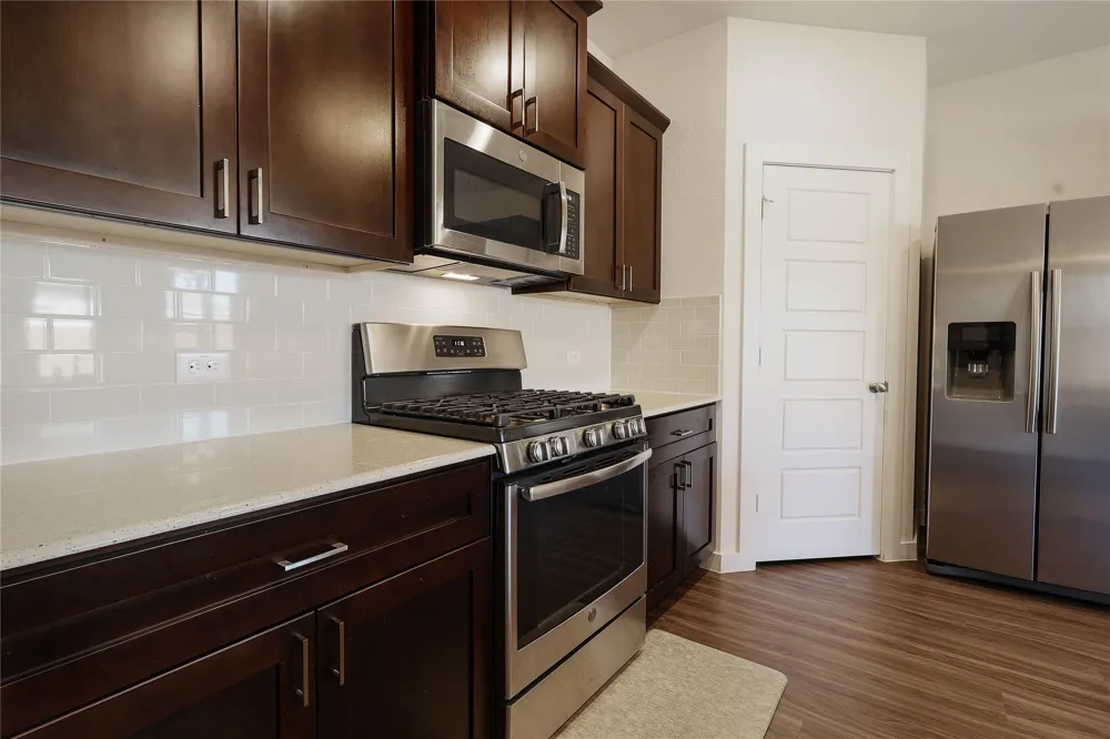 512 Mccoy Drive Van Alstyne, TX 75495