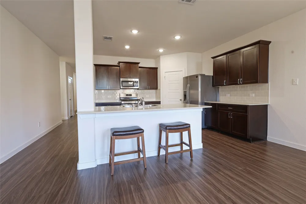 512 Mccoy Drive Van Alstyne, TX 75495
