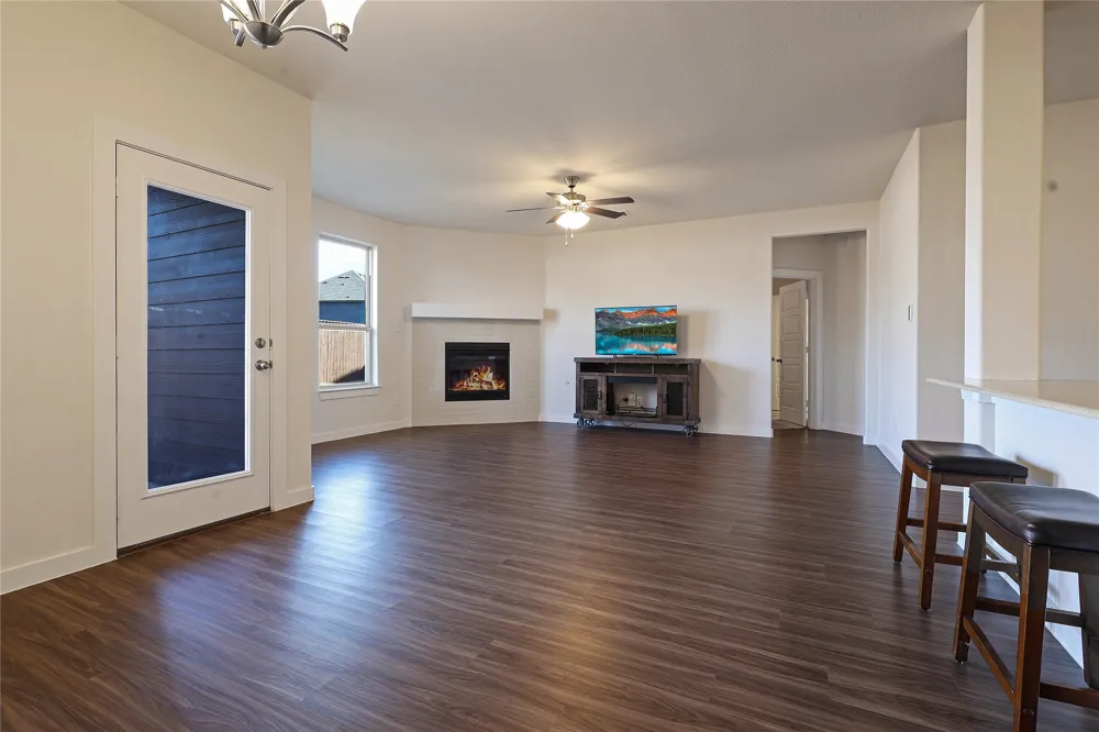 512 Mccoy Drive Van Alstyne, TX 75495