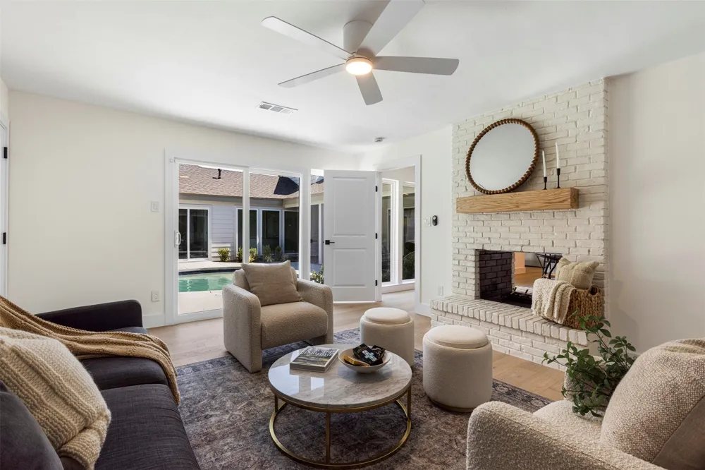 17133 Earthwind Drive Dallas, TX 75248