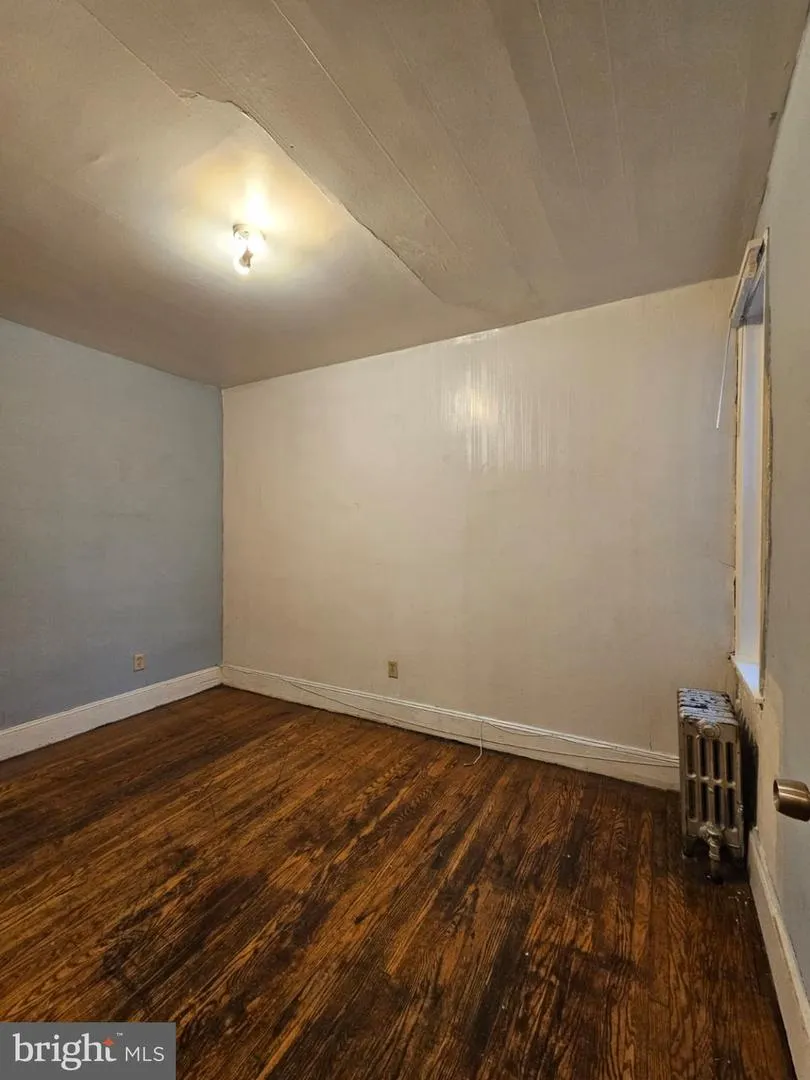 1717 S BANCROFT STREET Philadelphia, PA 19145