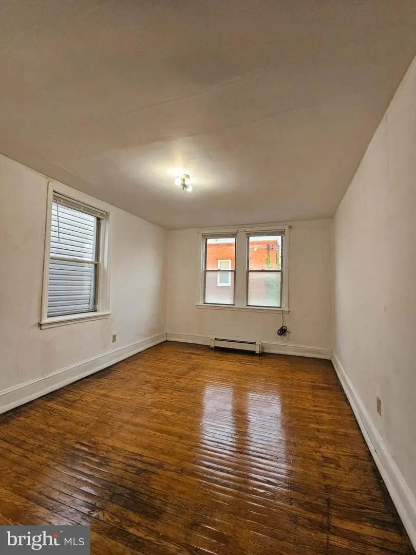 1717 S BANCROFT STREET Philadelphia, PA 19145