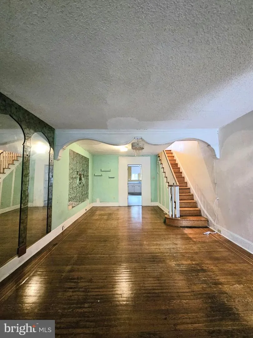 1717 S BANCROFT STREET Philadelphia, PA 19145