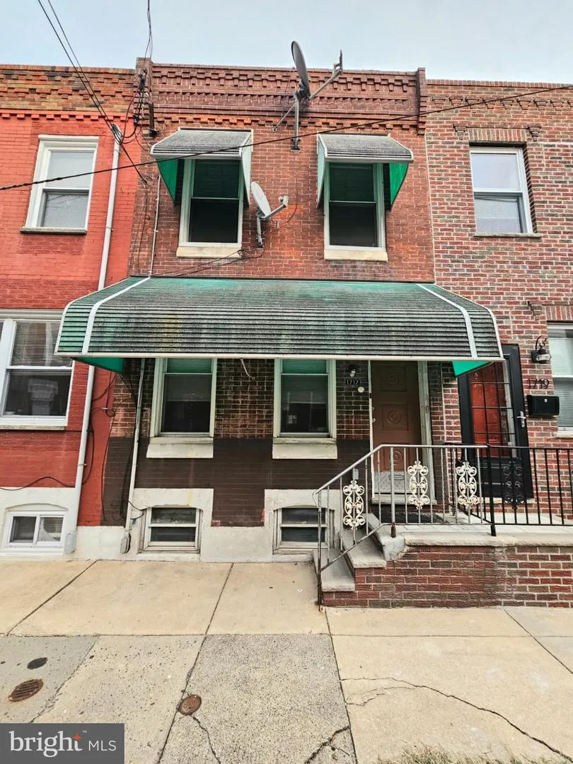 1717 S BANCROFT STREET Philadelphia, PA 19145