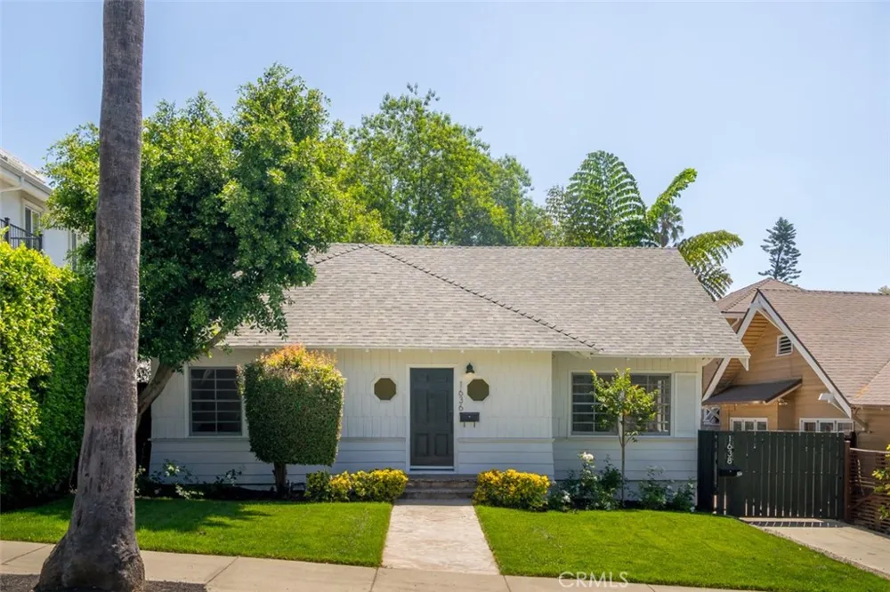 1636 Sierra Bonita Avenue Los Angeles, CA 90046