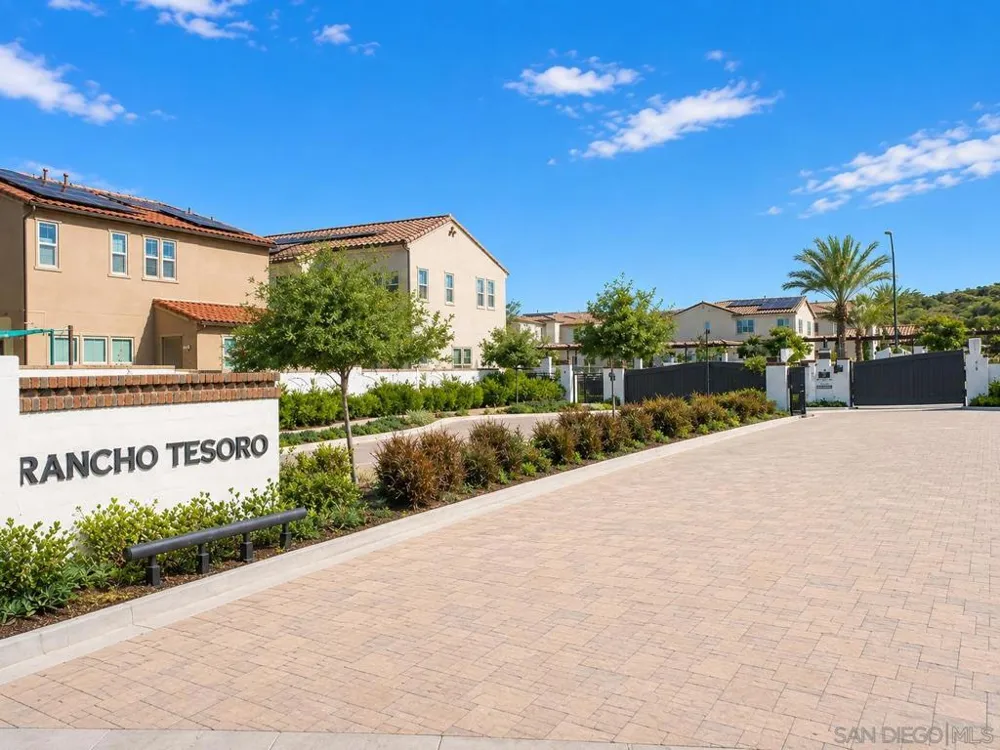 751 Merit Dr San Marcos, CA 92078