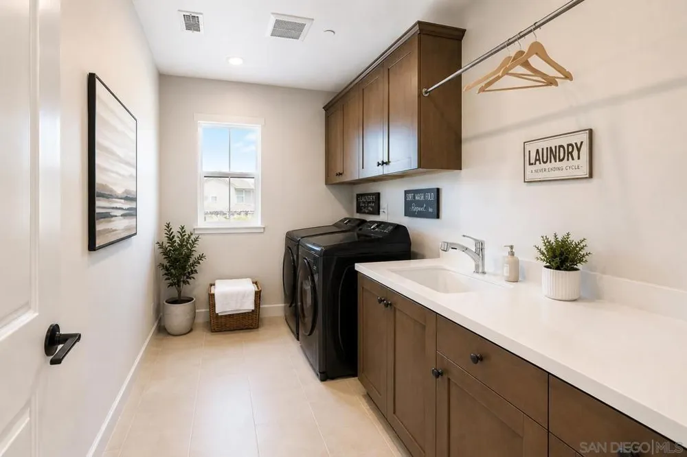 751 Merit Dr San Marcos, CA 92078