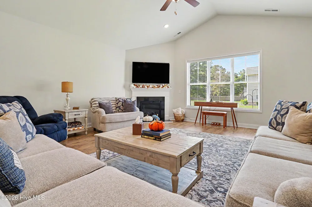 25 S Beatrice Drive Rocky Point, NC 28457