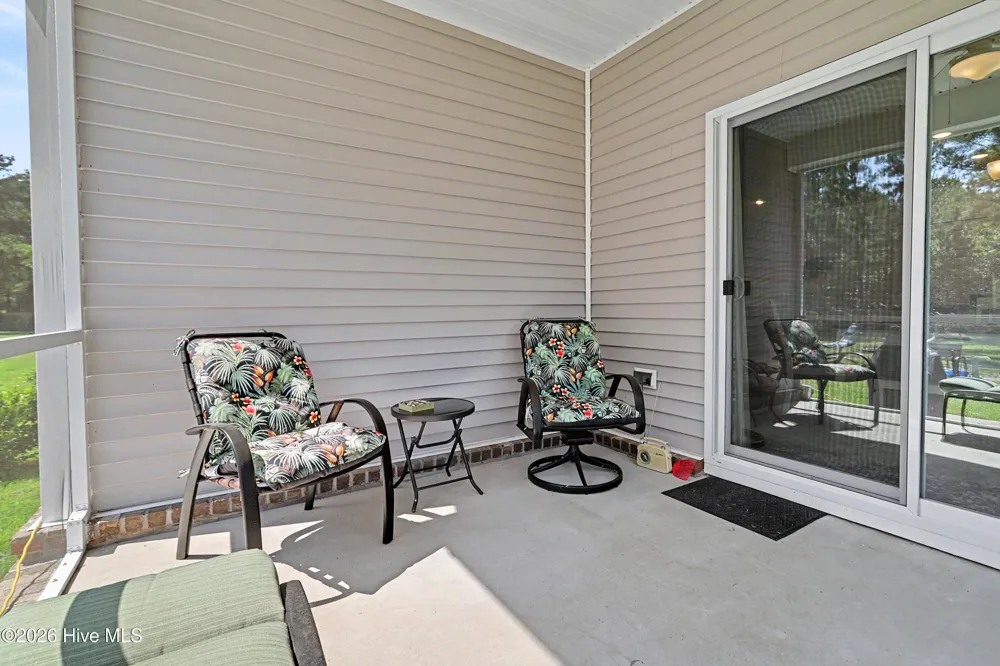 25 S Beatrice Drive Rocky Point, NC 28457