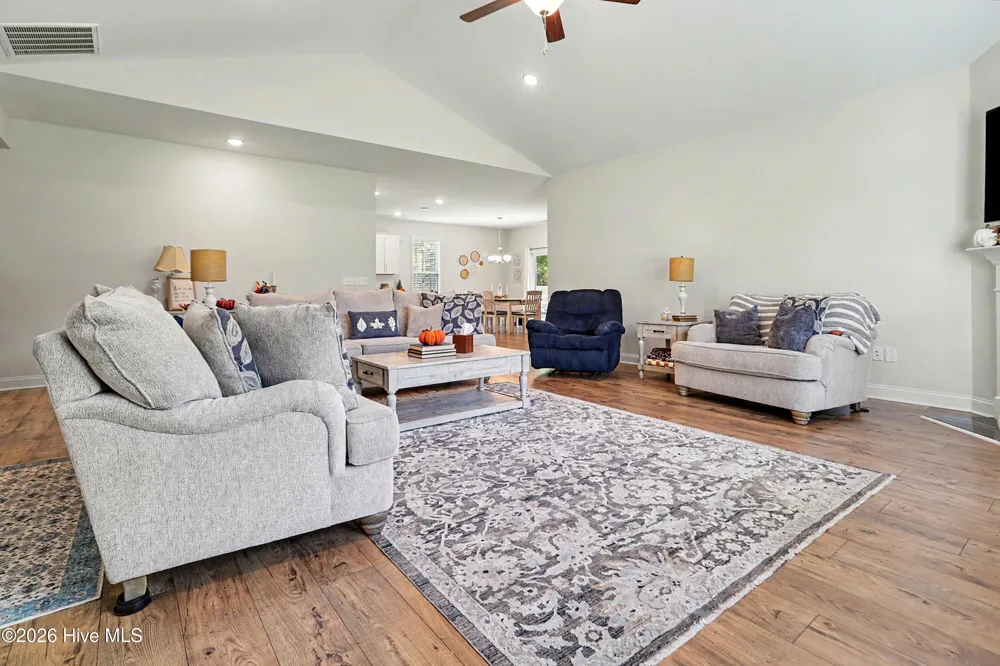 25 S Beatrice Drive Rocky Point, NC 28457
