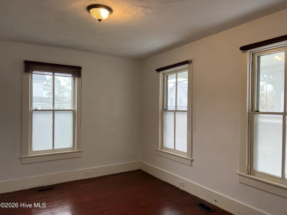 717 Road Street Elizabeth City, NC 27909