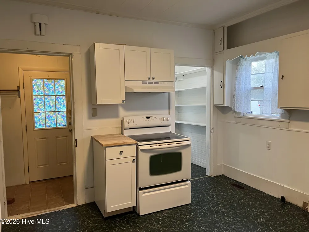 717 Road Street Elizabeth City, NC 27909