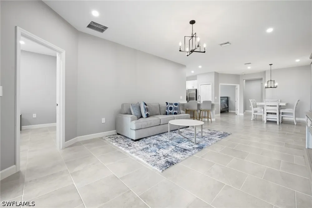 Hinkley Drive Estero, FL 33928