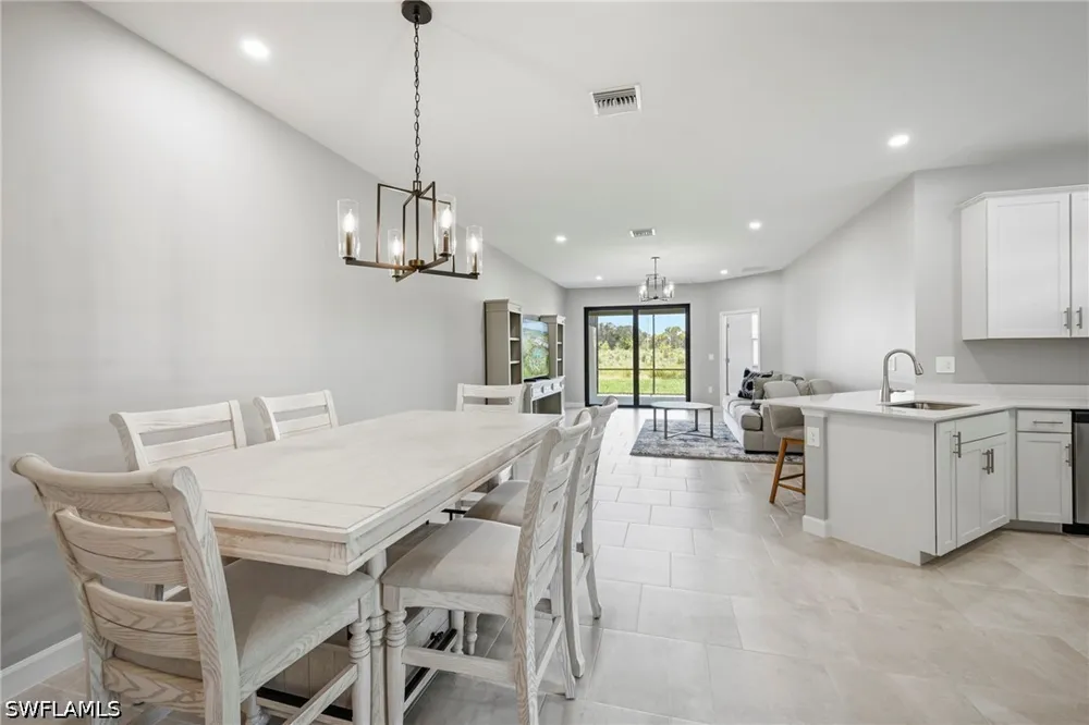 Hinkley Drive Estero, FL 33928
