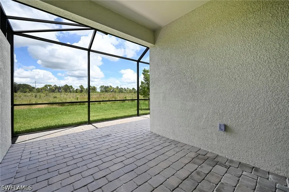 Hinkley Drive Estero, FL 33928