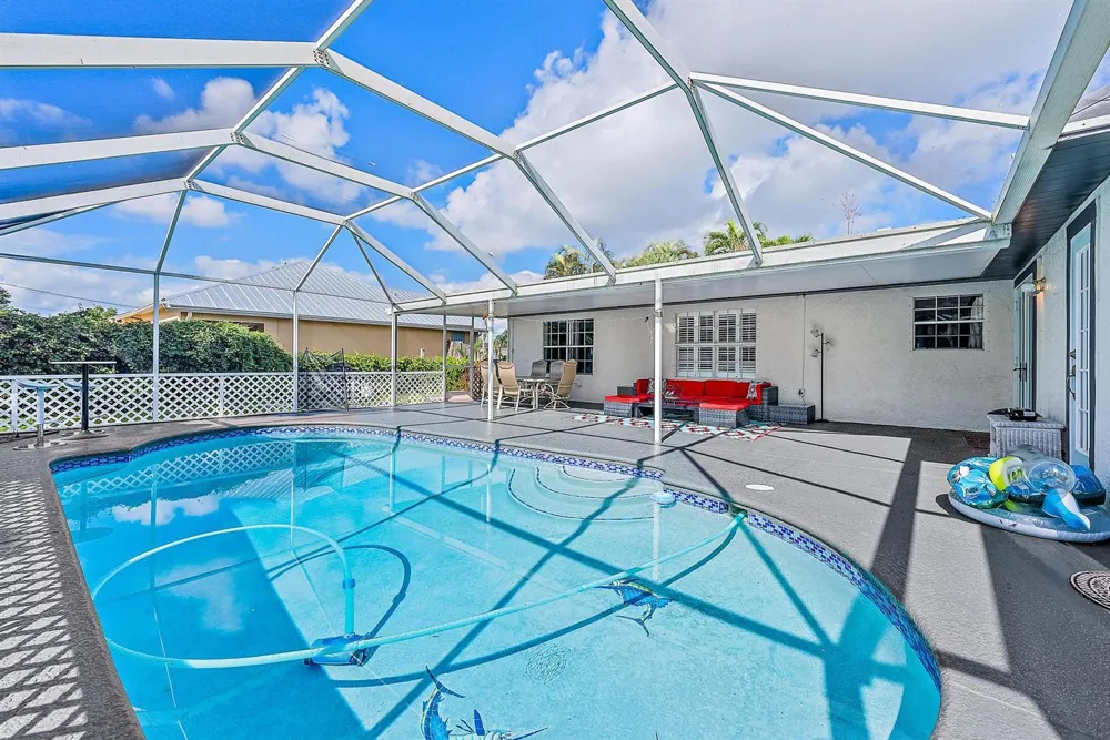 414 SW Lairo Avenue Port St. Lucie, FL 34953