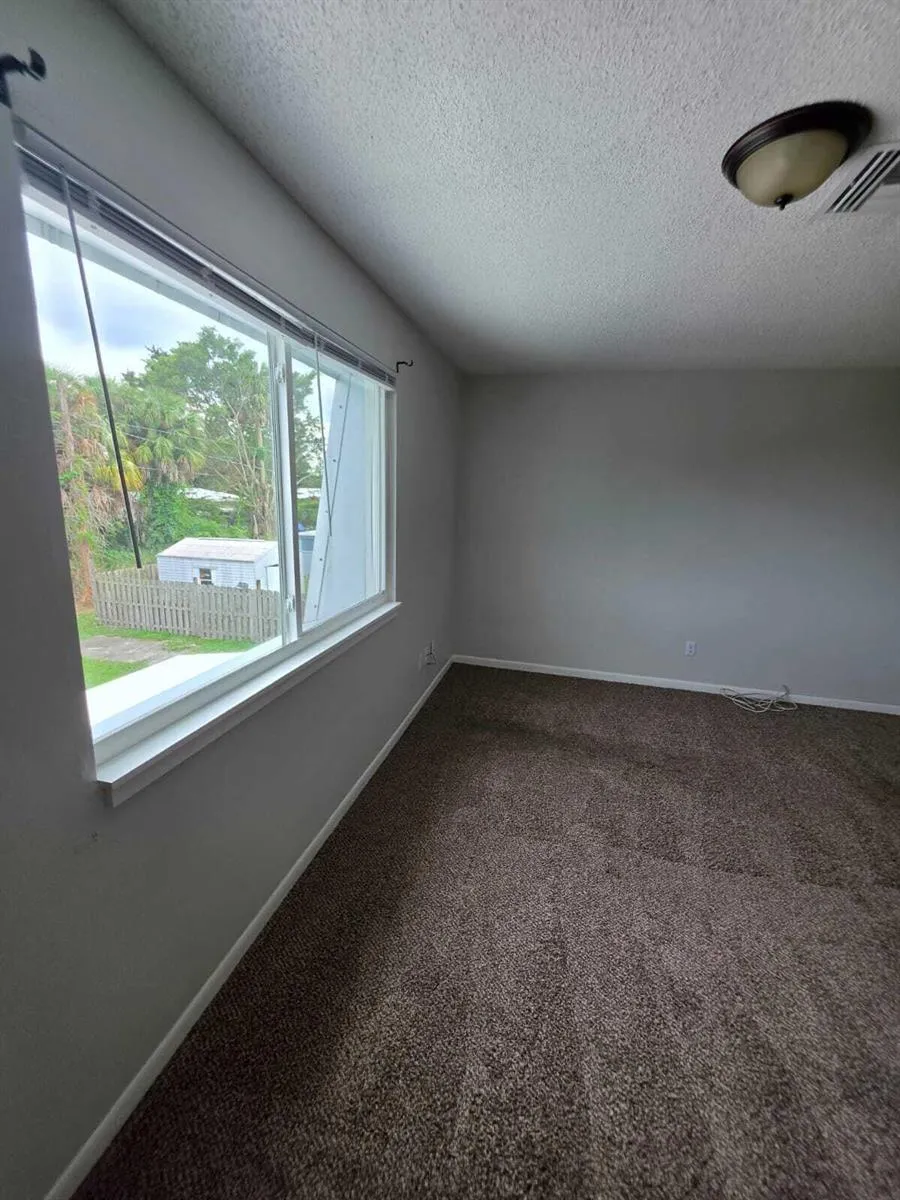 2976 SE BONITA STREET Stuart, FL 34997