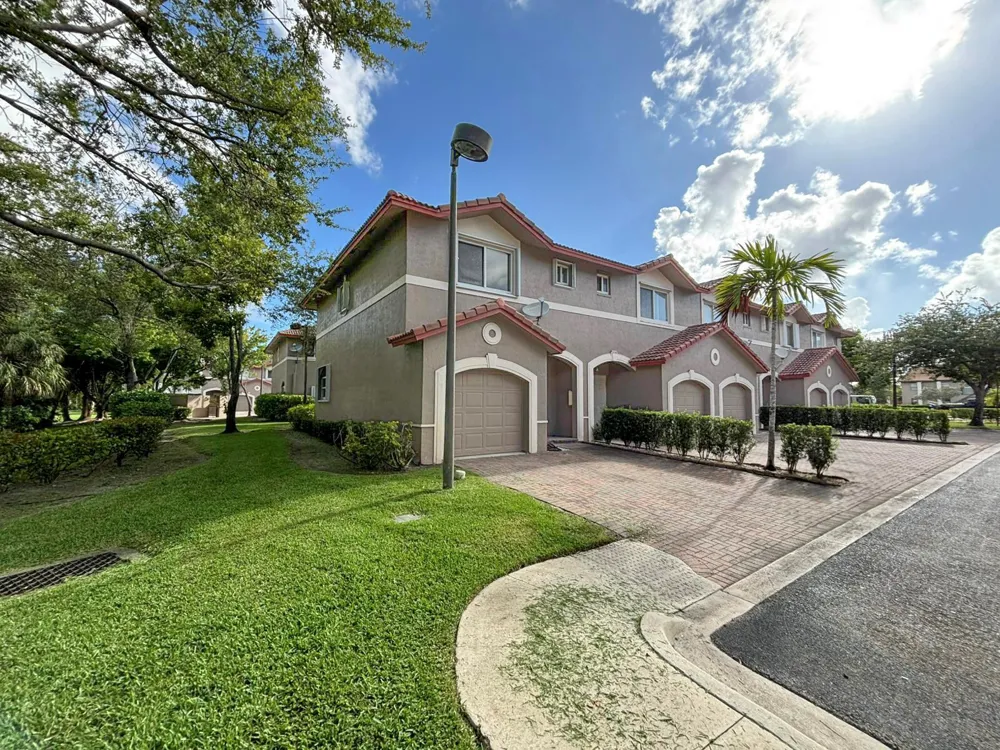 3118 CORAL RIDGE DRIVE #3118 Coral Springs, FL 33065