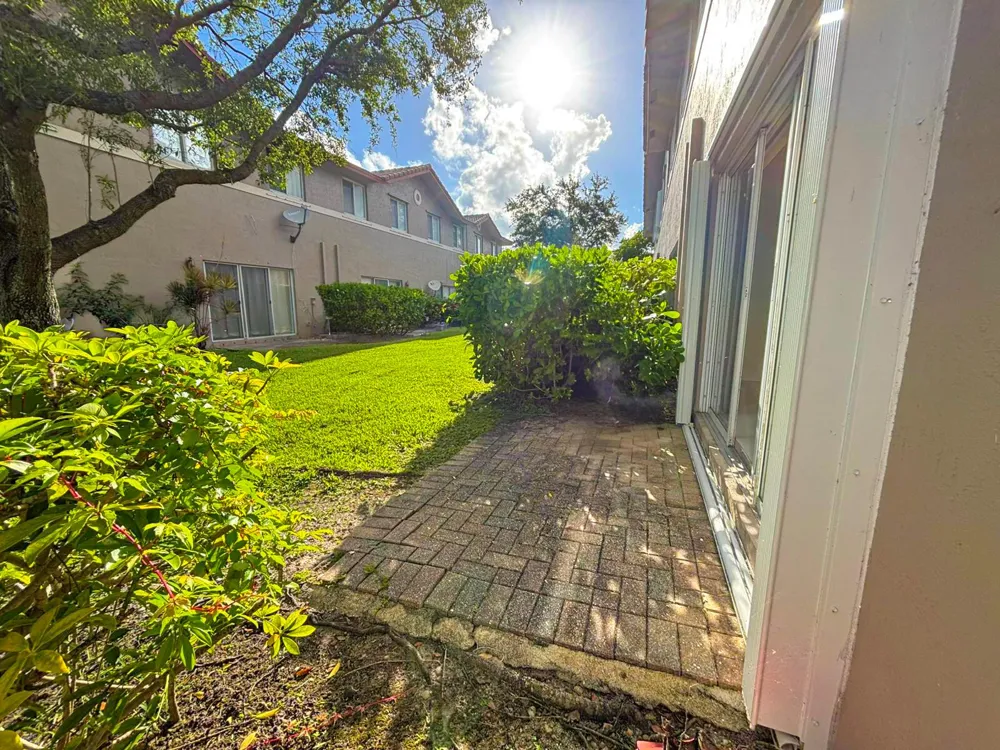 3118 CORAL RIDGE DRIVE #3118 Coral Springs, FL 33065
