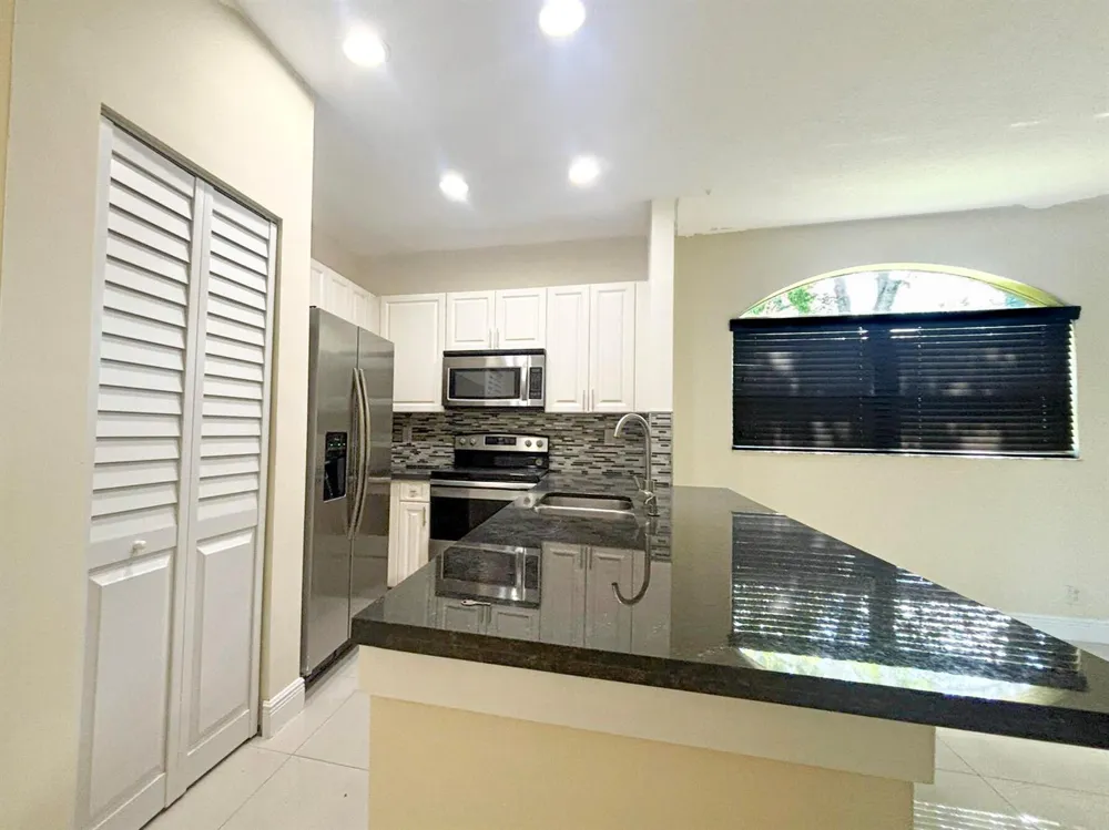 3118 CORAL RIDGE DRIVE #3118 Coral Springs, FL 33065