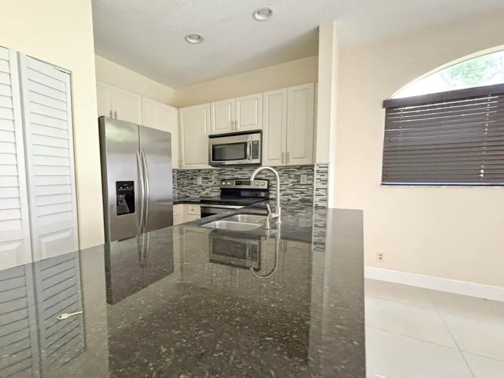 3118 CORAL RIDGE DRIVE #3118 Coral Springs, FL 33065