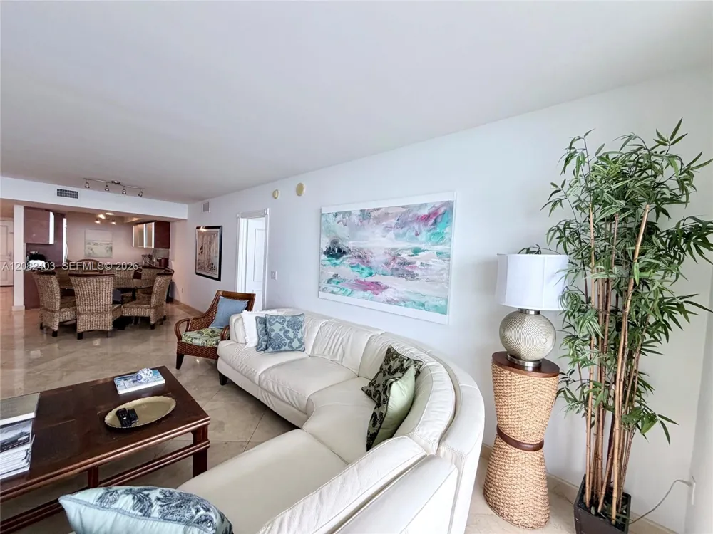 1850 S Ocean Dr #4202 Hallandale Beach, FL 33009