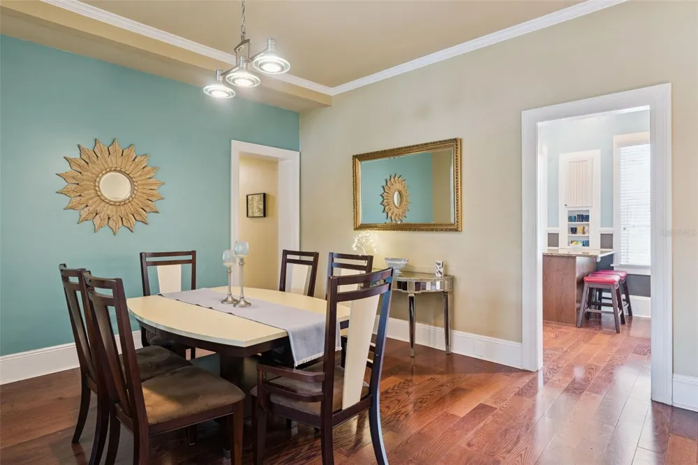 344 CRYSTAL LAKE DRIVE Clermont, FL 34711