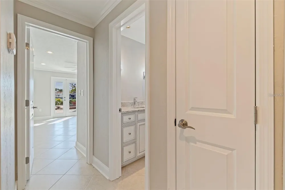 11225 4TH STREET E Treasure Island, FL 33706