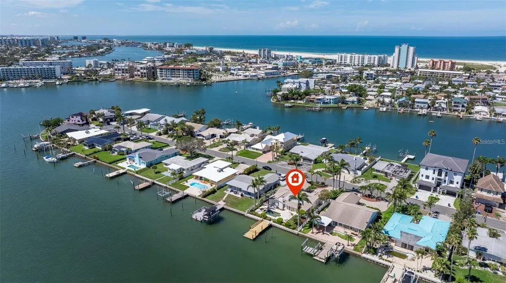 11225 4TH STREET E Treasure Island, FL 33706