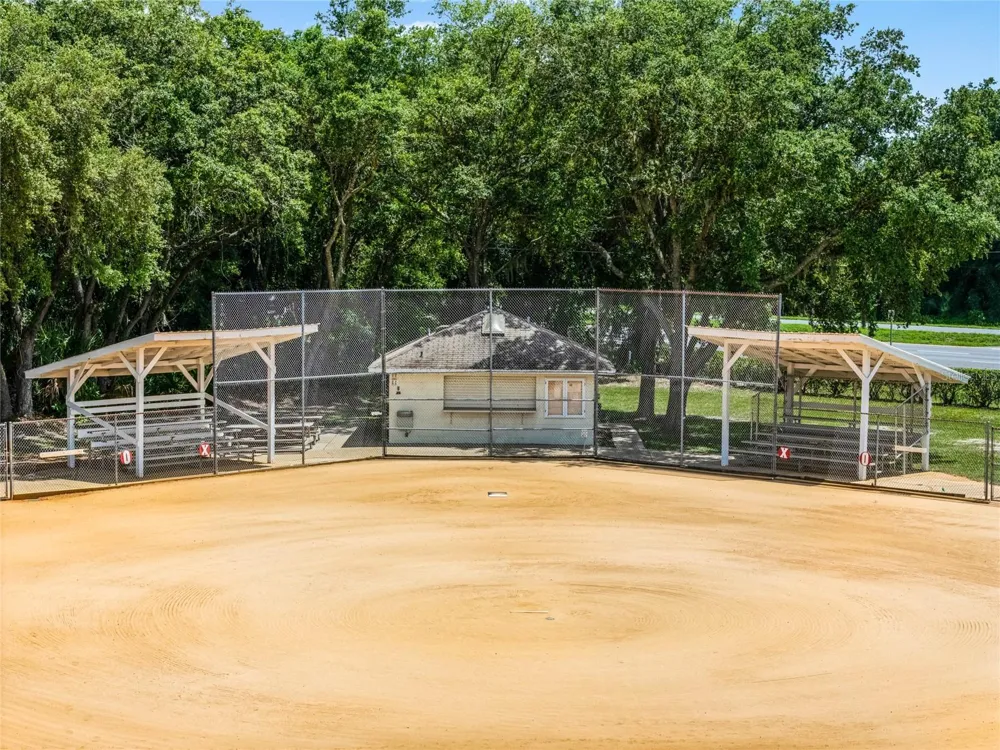 26707 WIMBLEDON STREET Leesburg, FL 34748