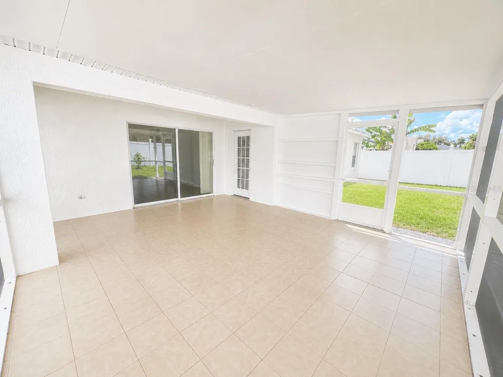 3207 CLOVER BLOSSOM CIRCLE Land O Lakes, FL 34638
