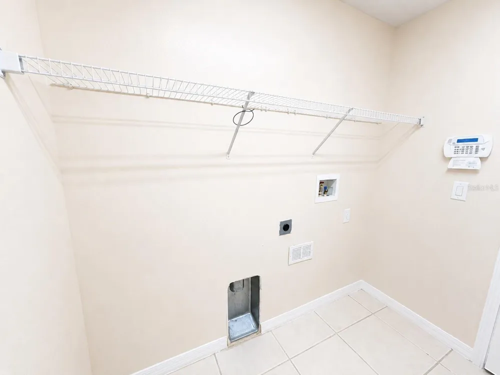 3207 CLOVER BLOSSOM CIRCLE Land O Lakes, FL 34638