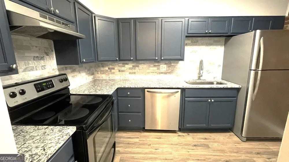 3091 Colonial WAY Atlanta, GA 30341
