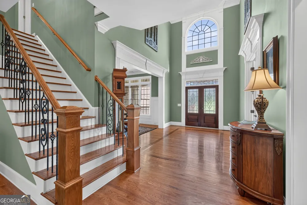 882 Pathview CT Dacula, GA 30019