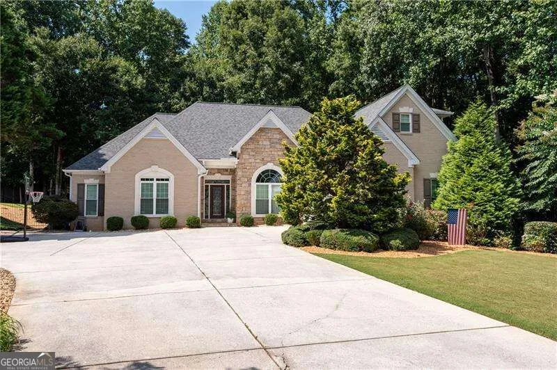 2625 Mount Olivet CT NW Kennesaw, GA 30152